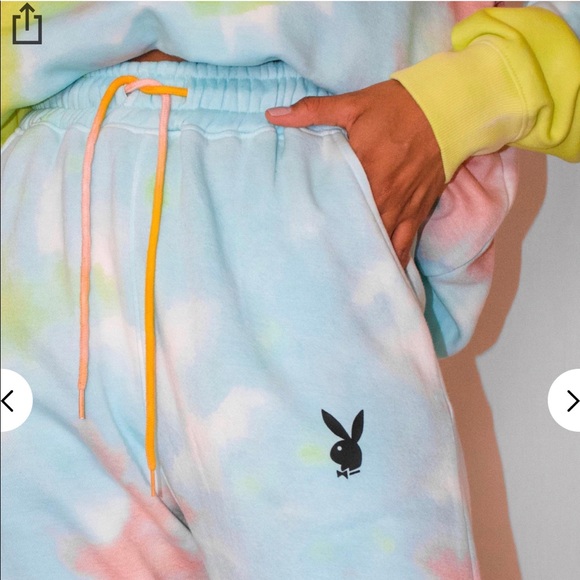 🔄 Playboy Pastel Tie Dye Oversized Joggers - Picture 4 of 6